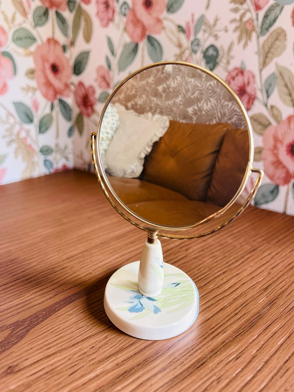 Oval Vanity Mirror Gold Tone Blue Iris Floral Pedestal Tabletop 10” New